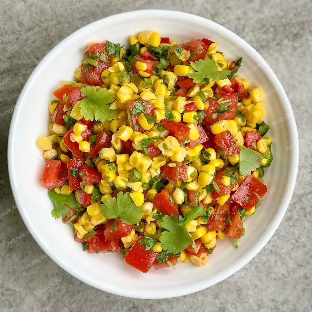 Мексиканский салат с кукурузой