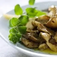 Солёно-отварные грибы на зиму – с хреном и эстрагоном