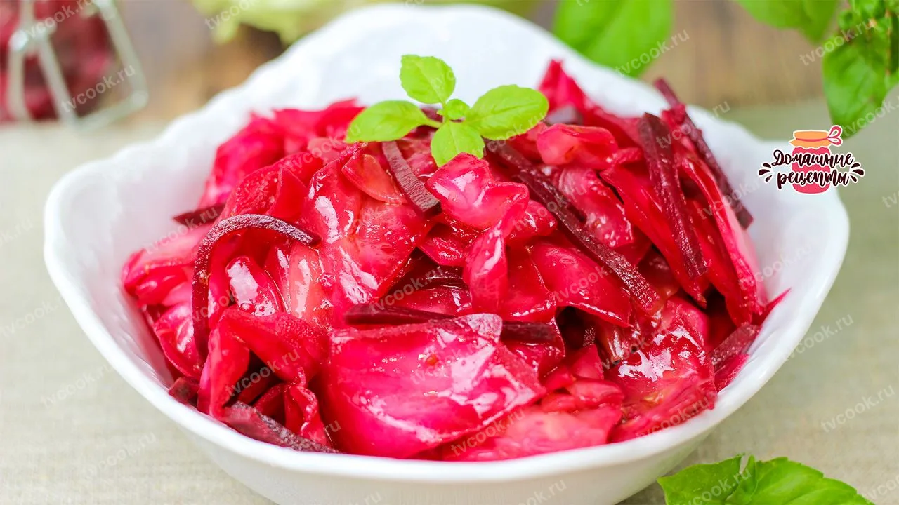 Маринованная капуста со свеклой по-корейски