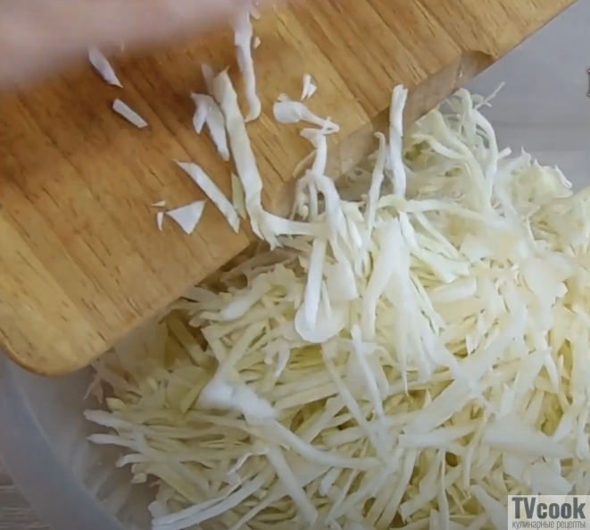 Как заквасить капусту без соли, сахара и уксуса