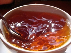 Ароматный грог с медом, ягодами и водкой за 10 минут