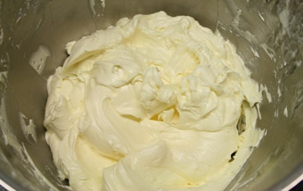 Белковый заварной масляный крем — рецепт с фото и видео