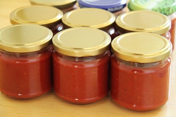 Домашний кетчуп: как самостоятельно заготовить томатный соус на зиму