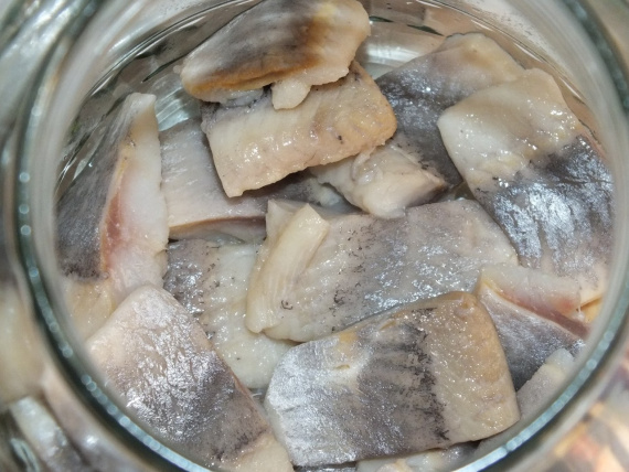 Филе сельди маринованное с луком рецепт с фото пошагово