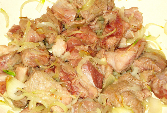 Свинина на сковороде: 20 простых и вкусных рецептов