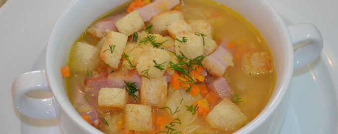 Гороховый суп со свининой
