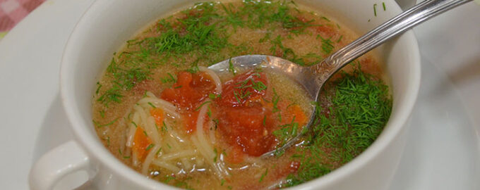 Китайский суп с лапшой — множество вариаций простого блюда