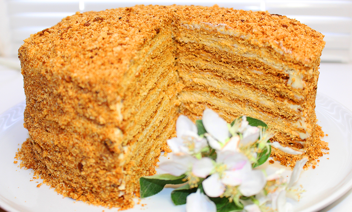 Торт медовик классический рецепт с фото пошагово в домашних условиях с заварным кремом духовке