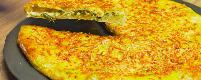 Хачапури с сыром духовке — рецепты из слоеного, дрожжевого теста, на кефире
