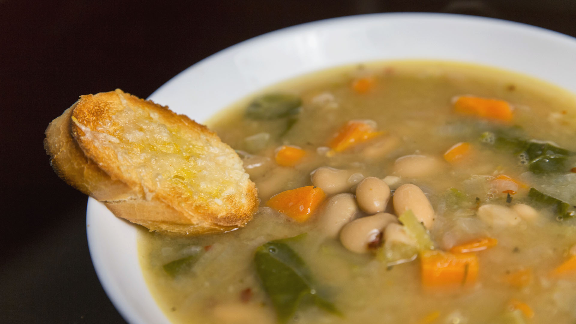 Суп с солеными огурцами - лучшие домашние рецепты