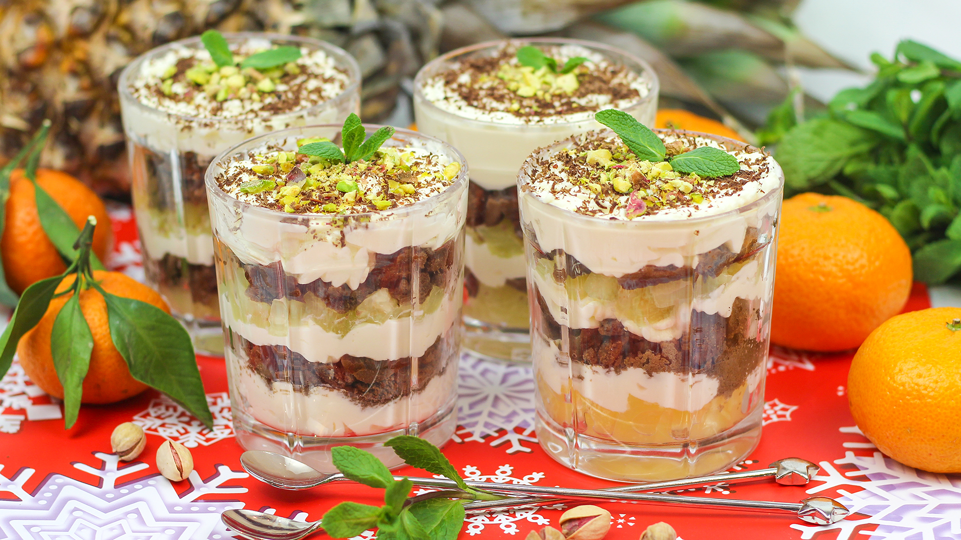 Десерты в стаканчиках рецепты с фото простые и вкусные с фруктами