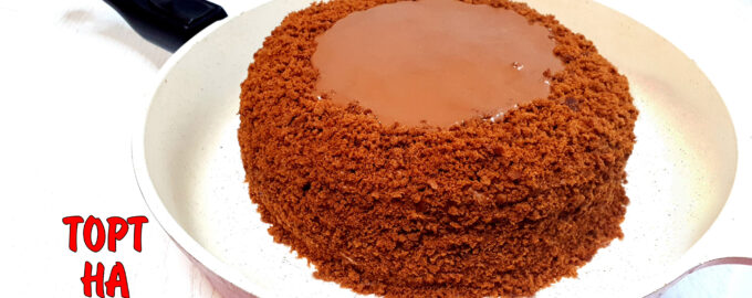Готовим дома простой бисквитный торт с шоколадом и ягодами: рецепт и советы