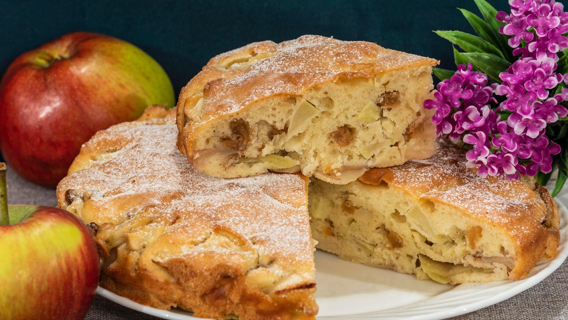 Рецепт шарлотки с яблоками в духовке простой и вкусный с фото пошагово с разрыхлителем рецепт