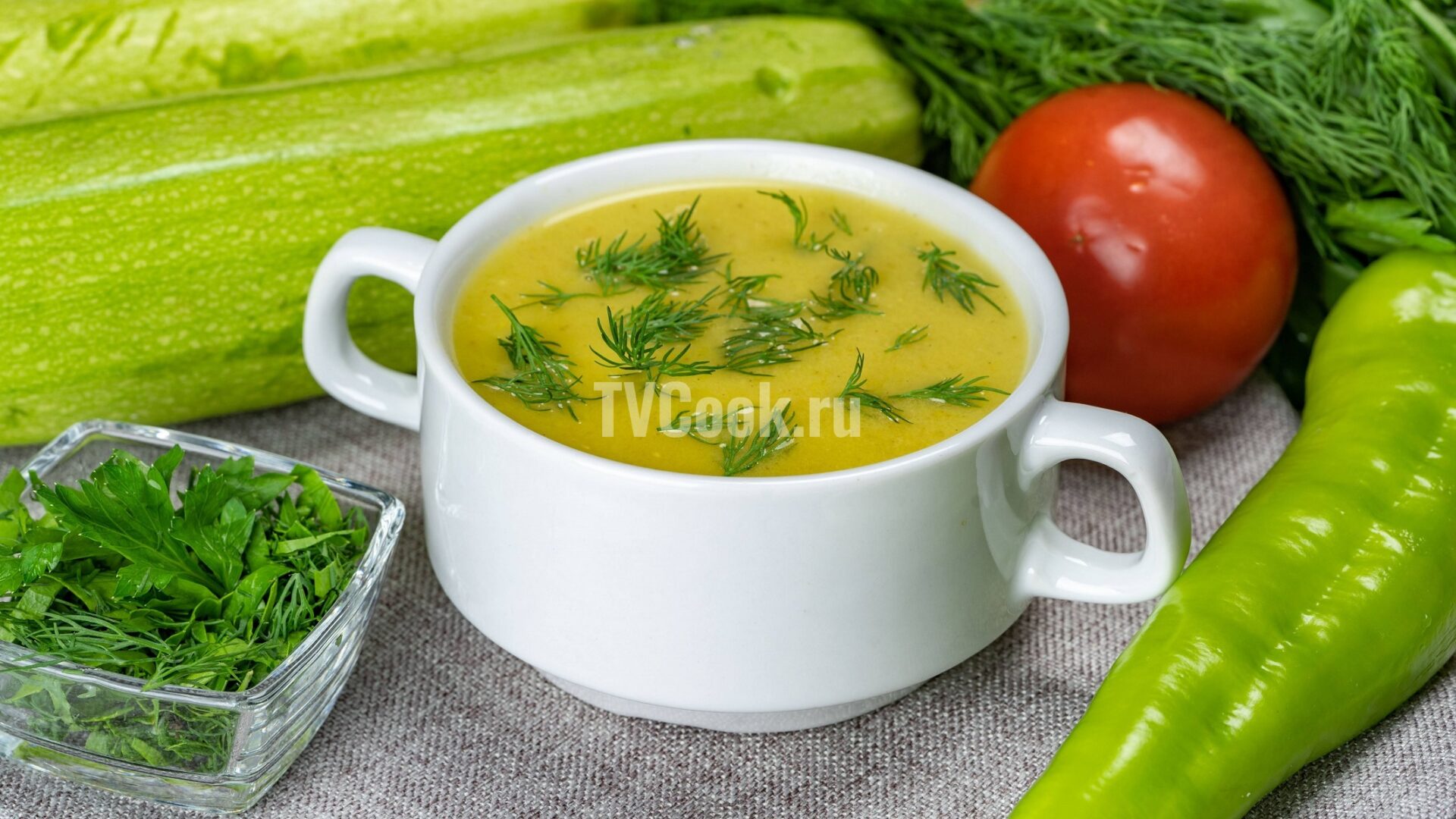 Овощной суп на мясном бульоне — три варианта исполнения